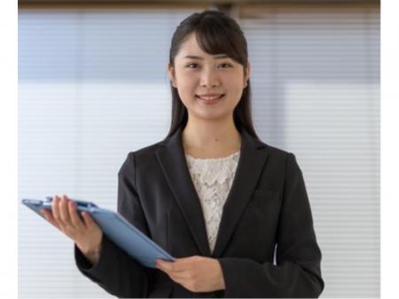 高時給１，５００円 買取専門店の接客受付スタッフ