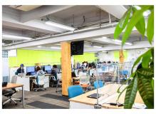 製造業の経理担当スタッフ