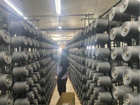 土日祝休み残業なし糸を扱う軽作業スタッフ