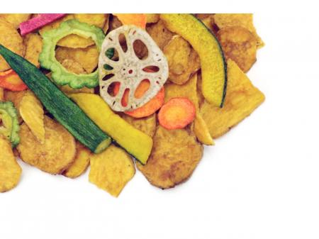 食品メーカー工場での製造機械オペレーター