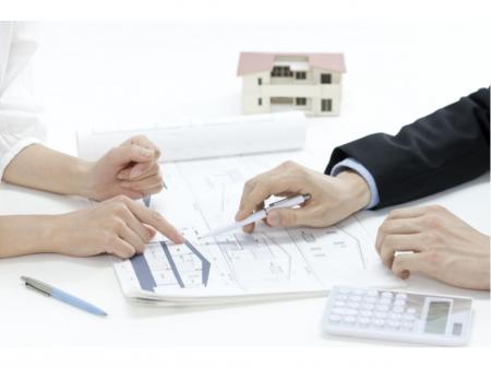 商業施設や住宅の正社員施工管理