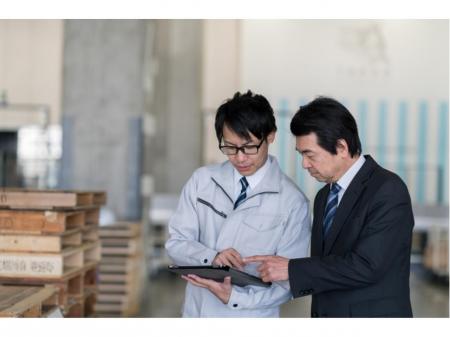 ワークウェアメーカーでの生産管理 正社員