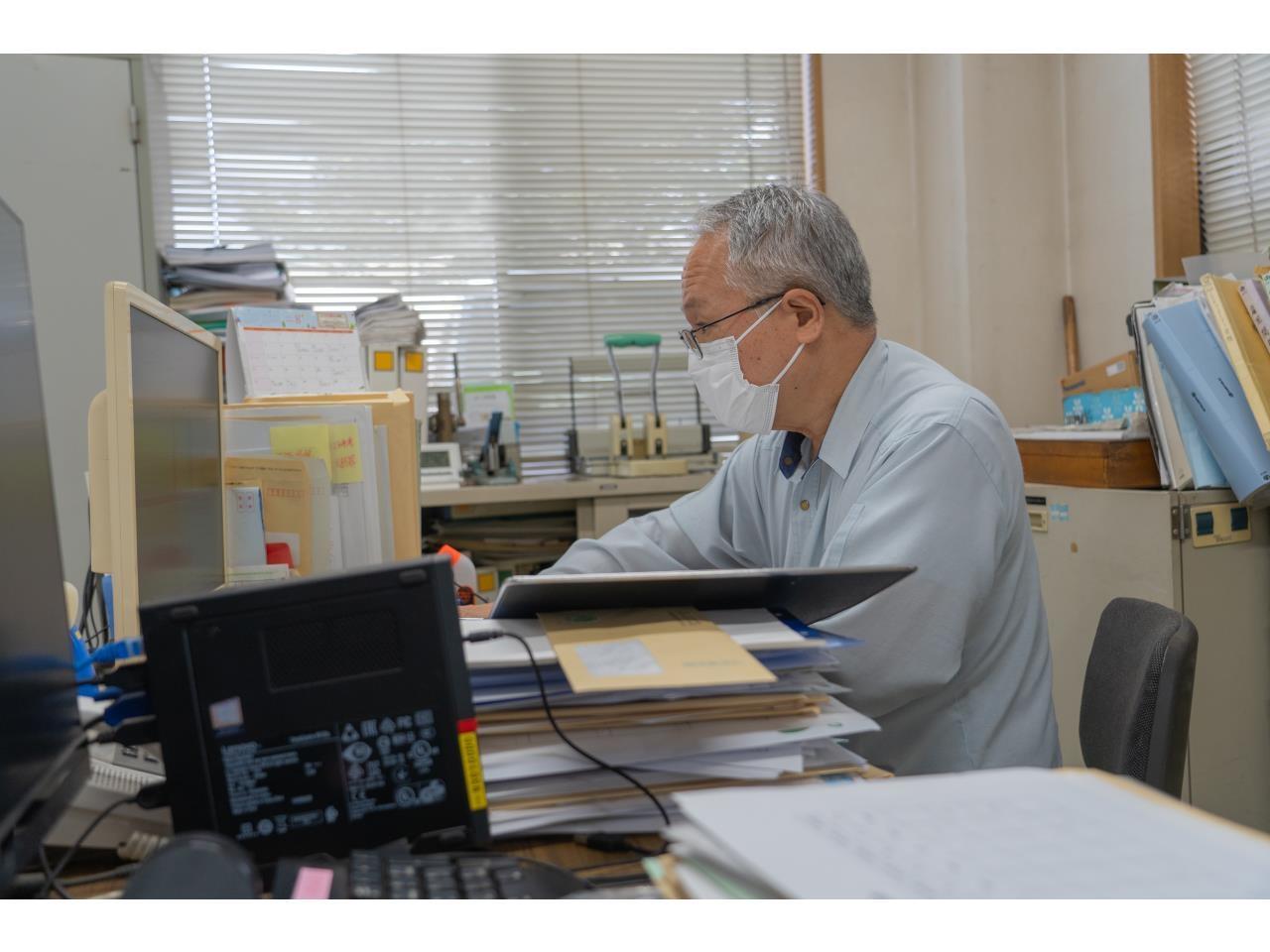大手運送会社での総務部長の補佐職