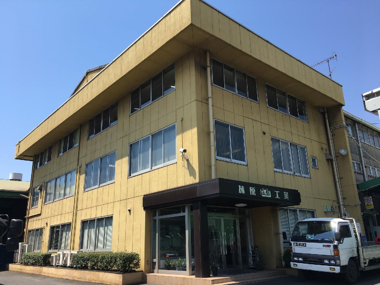 製品検査(プラスチック製の自動車部品)