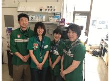 接客未経験者歓迎の作業風景