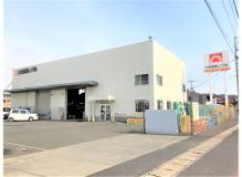 整備士 系の作業風景