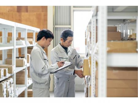 専門商社での品質管理スタッフ