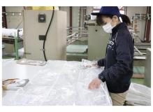 製造未経験者歓迎の作業風景