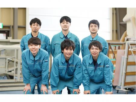 プラスチック部品の製造スタッフ｜未経験OK｜正社員