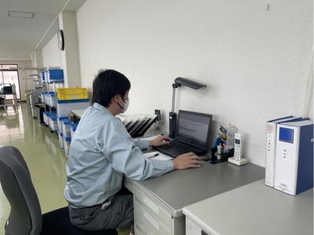 電機部品の組立・加工スタッフ｜未経験ＯＫ｜残業なし