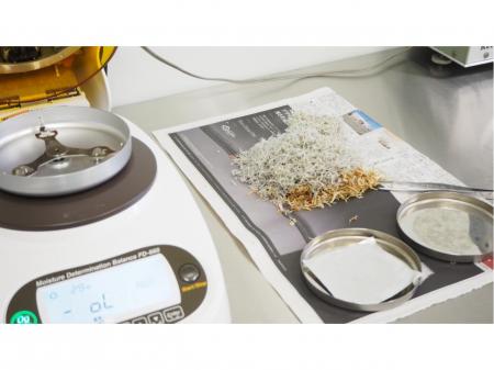 食品メーカーでの品質管理