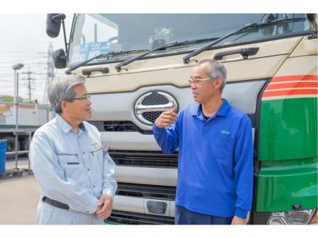 オカケングループで安心企業！！ＪＦＥ福山・倉敷製鉄所構内ダンプ運転士