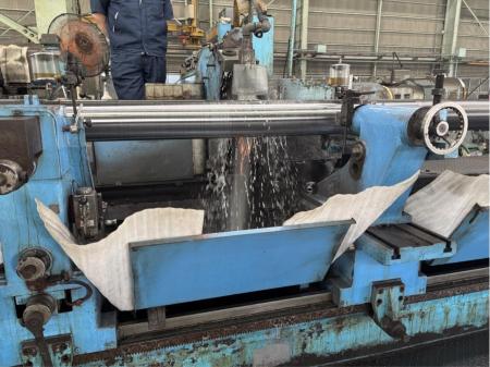 手厚い待遇のもと未経験から始められるエンジニア｜マシンオペレーター