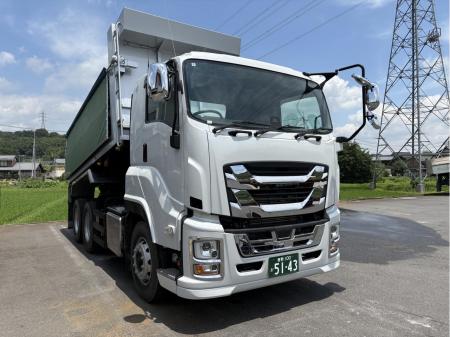 勤務によっては月収５５万円以上も可能！！ダンプ運転手（トレーラー運転手同時募集中）